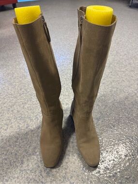 Blondo Tessa Beige Brown Suede Knee-High Heeled Boots
